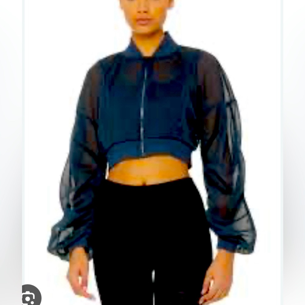 All Yoga Field Crop Jacket in Eclipse-*NWT*